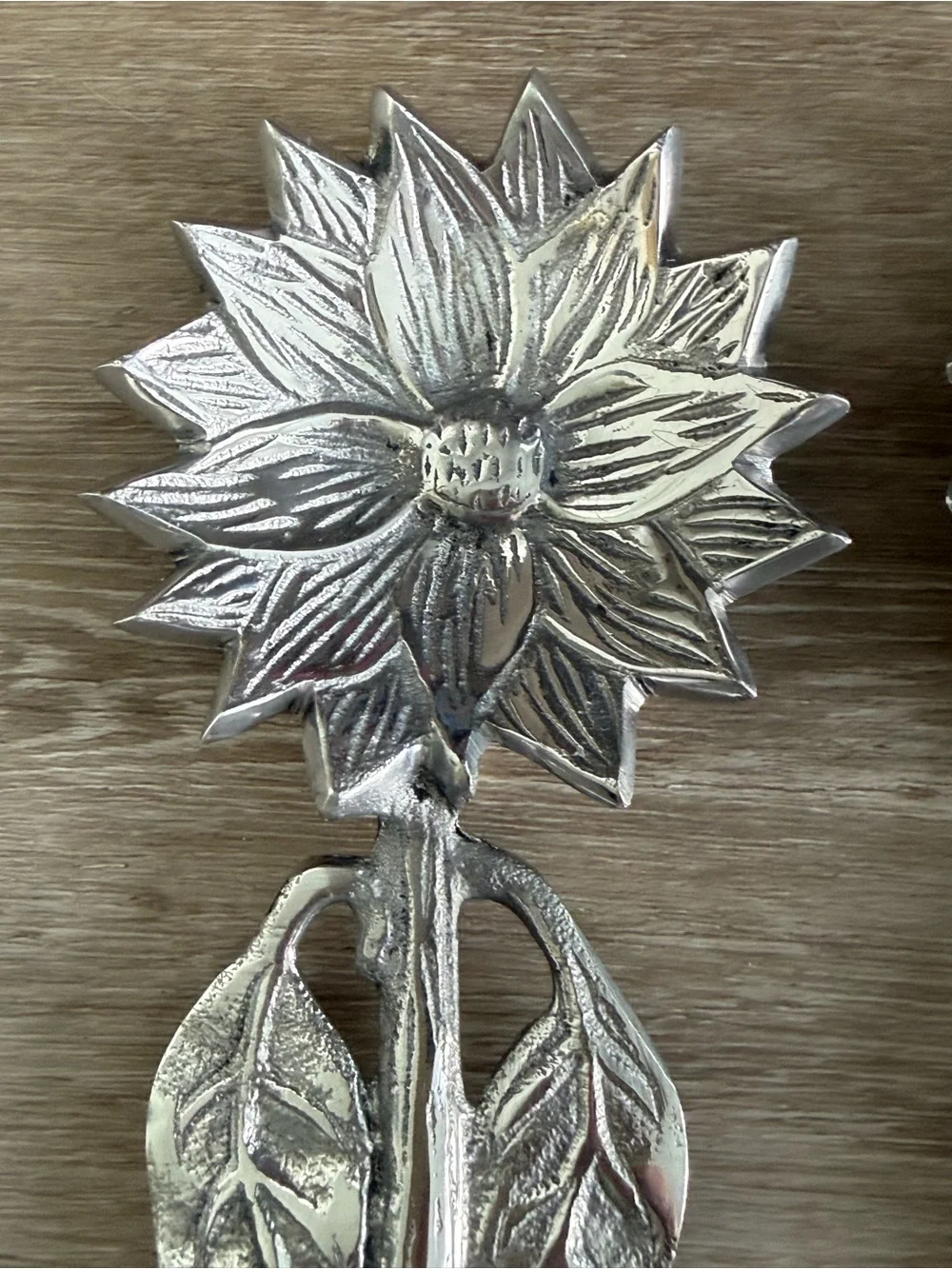 Vintage Twos Company Sunflower Salad Serving Spoons Utensils Bohemian Whimsical